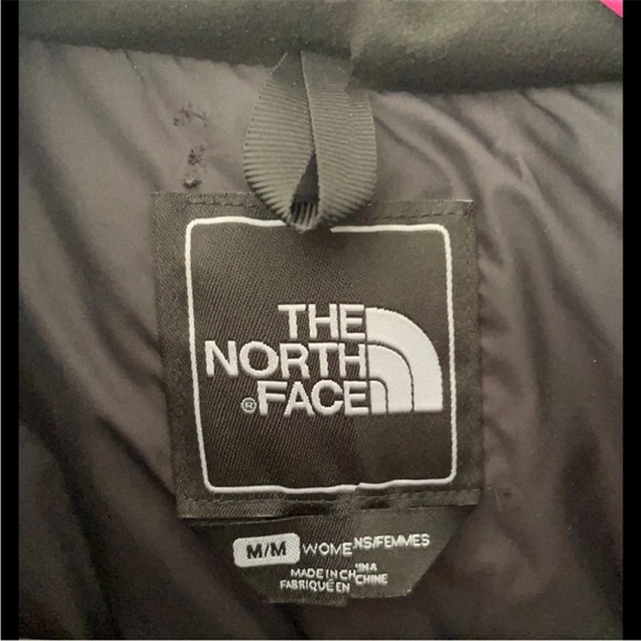 The North Face Nuptse Vest - Picture 6 of 8